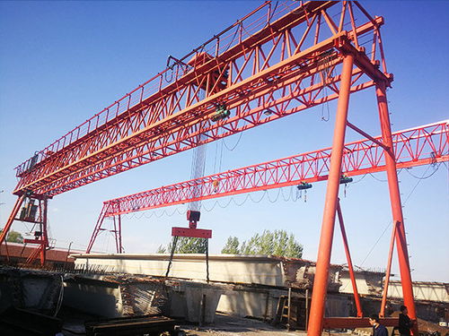 江蘇常州門式起重機(jī)公司創(chuàng)新永恒