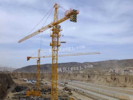 九通專 塔式起重機(jī)的技術(shù)演進(jìn)與專業(yè)應(yīng)用